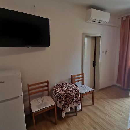 Apartmani Skaric Lopar Extérieur photo